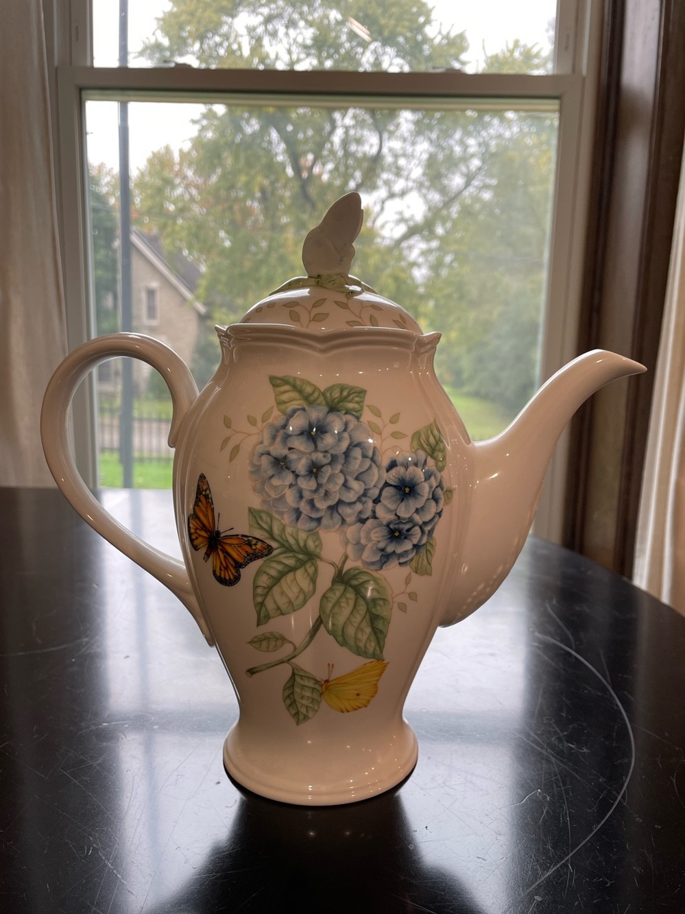 Lenox Butterfly Meadow Coffee Pot Like new Cottage Core